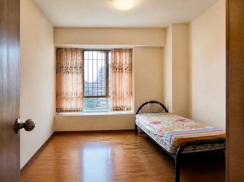 Actual Ris Grandeur bedroom
